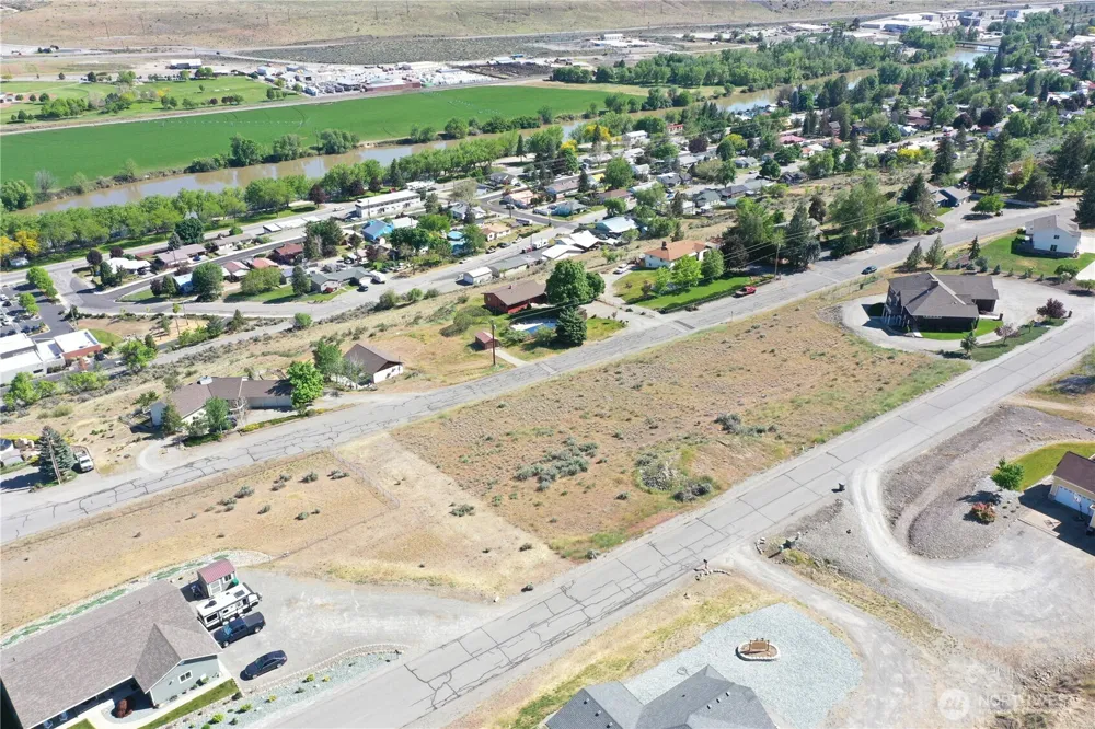 1308 Mansfield Drive Okanogan, WA 98840