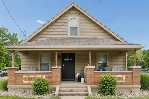 312 Hooven Avenue
