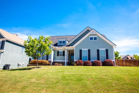 1529 Driftwood Lane