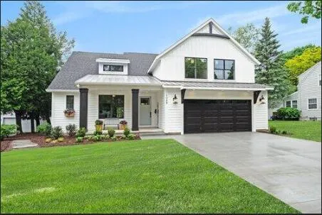 2330 Elinor Lane SE #6D East Grand Rapids City, MI 49506