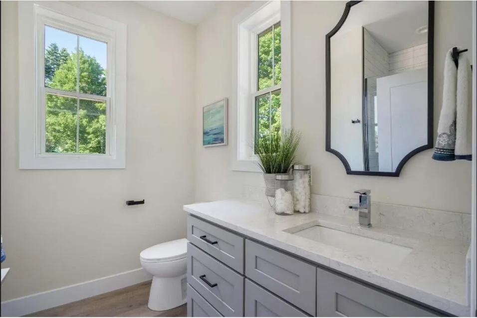 2330 Elinor Lane SE #6D East Grand Rapids City, MI 49506