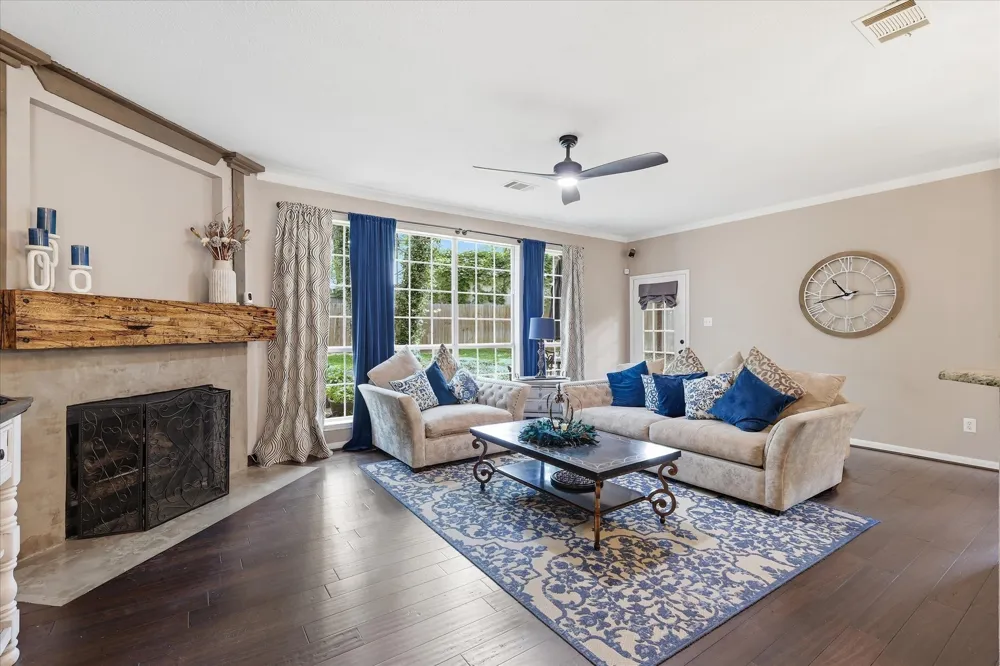 805 Highland Lakes Court Keller, TX 76248