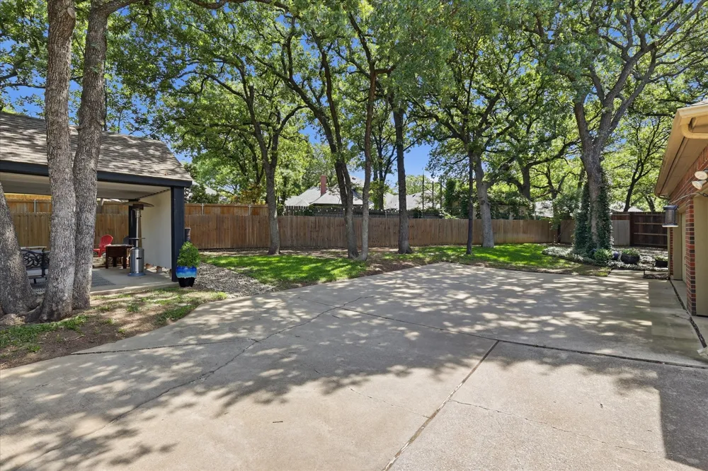 805 Highland Lakes Court Keller, TX 76248