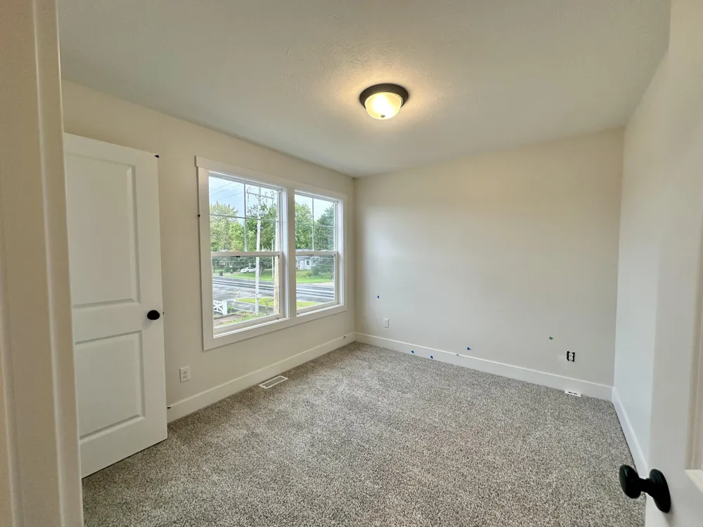 2190 Emerald Shore Circle Grand Rapids, MI 49525