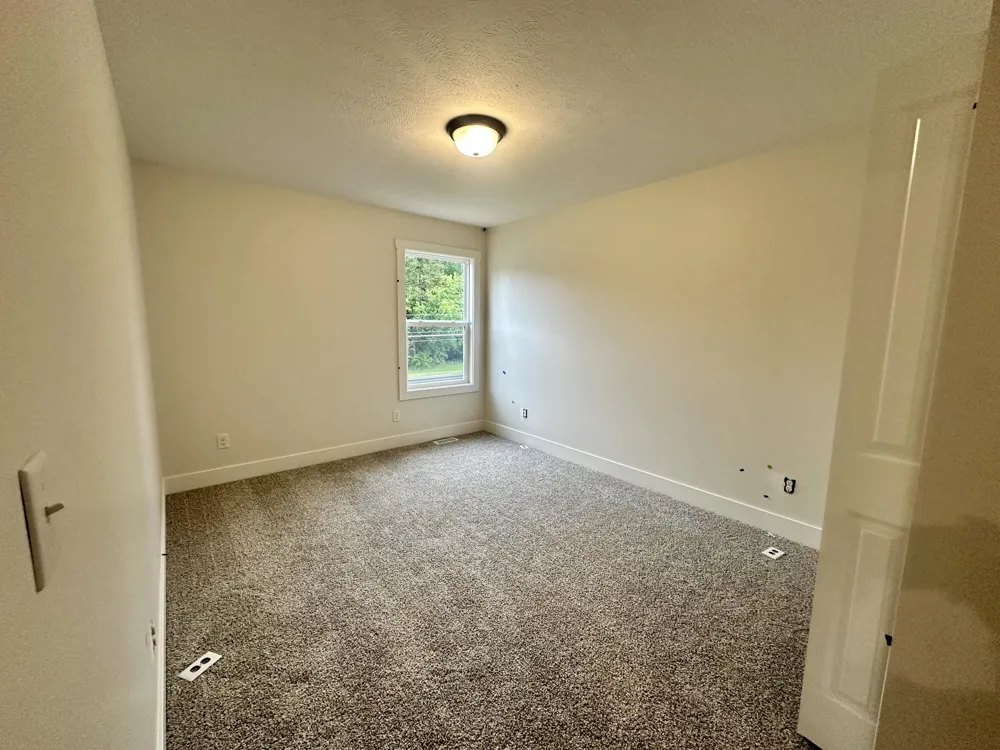 2190 Emerald Shore Circle Grand Rapids, MI 49525