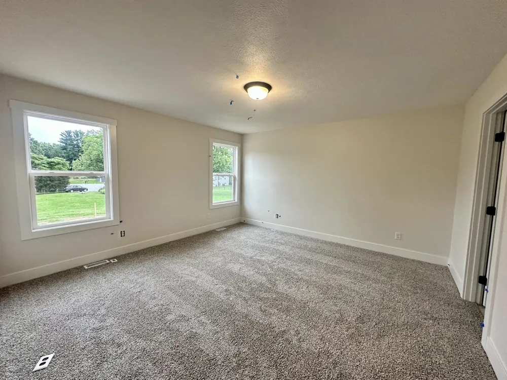2190 Emerald Shore Circle Grand Rapids, MI 49525