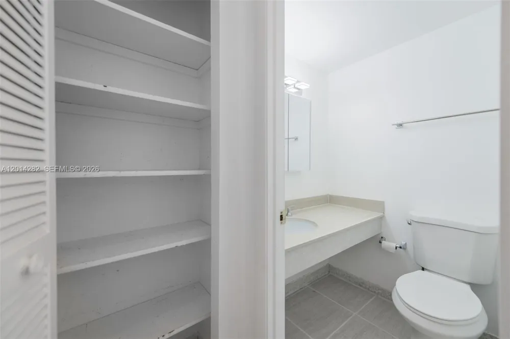 1950 S Ocean Dr #17N Hallandale Beach, FL 33009