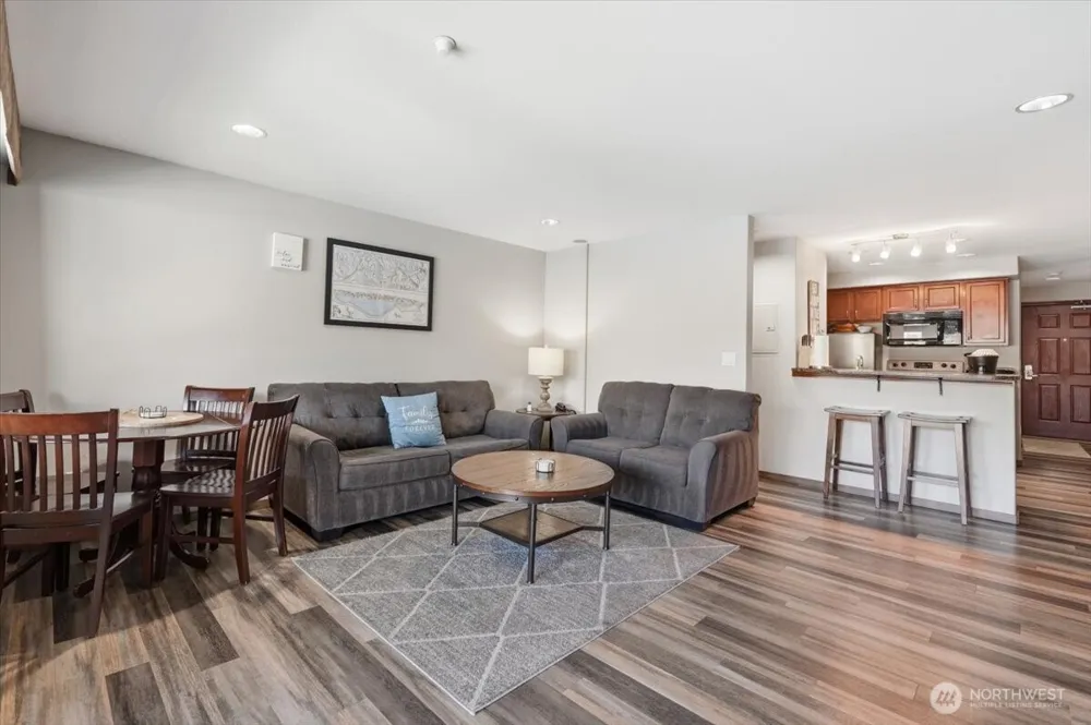 322 W Woodin Avenue #642 Chelan, WA 98816