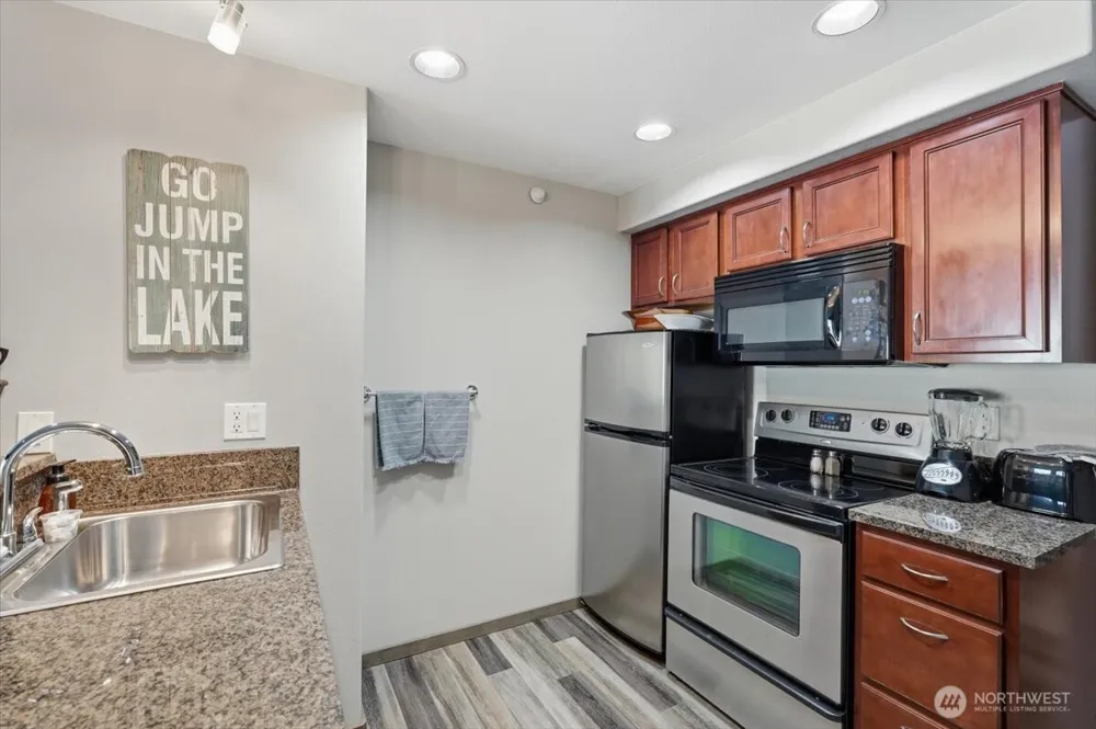 322 W Woodin Avenue #642 Chelan, WA 98816