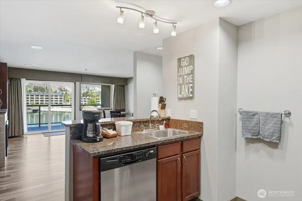 322 W Woodin Avenue #642 Chelan, WA 98816