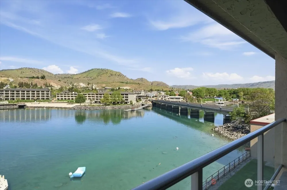 322 W Woodin Avenue #642 Chelan, WA 98816