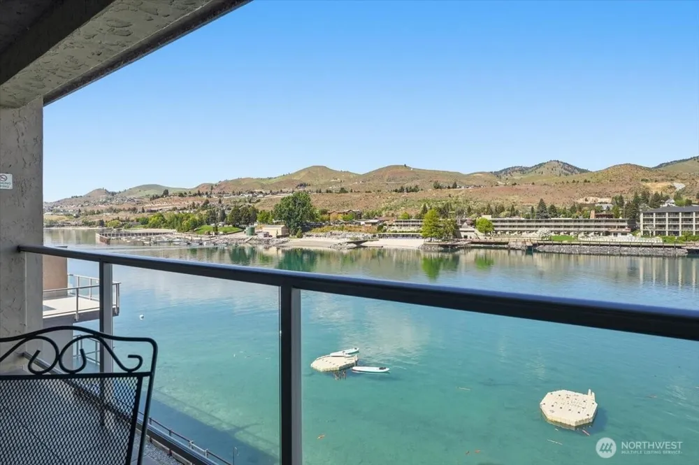 322 W Woodin Avenue #642 Chelan, WA 98816