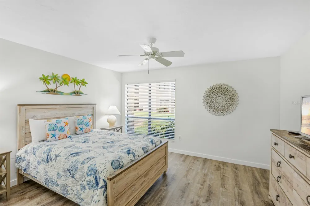 1801 GULF DRIVE #184 Bradenton Beach, FL 34217