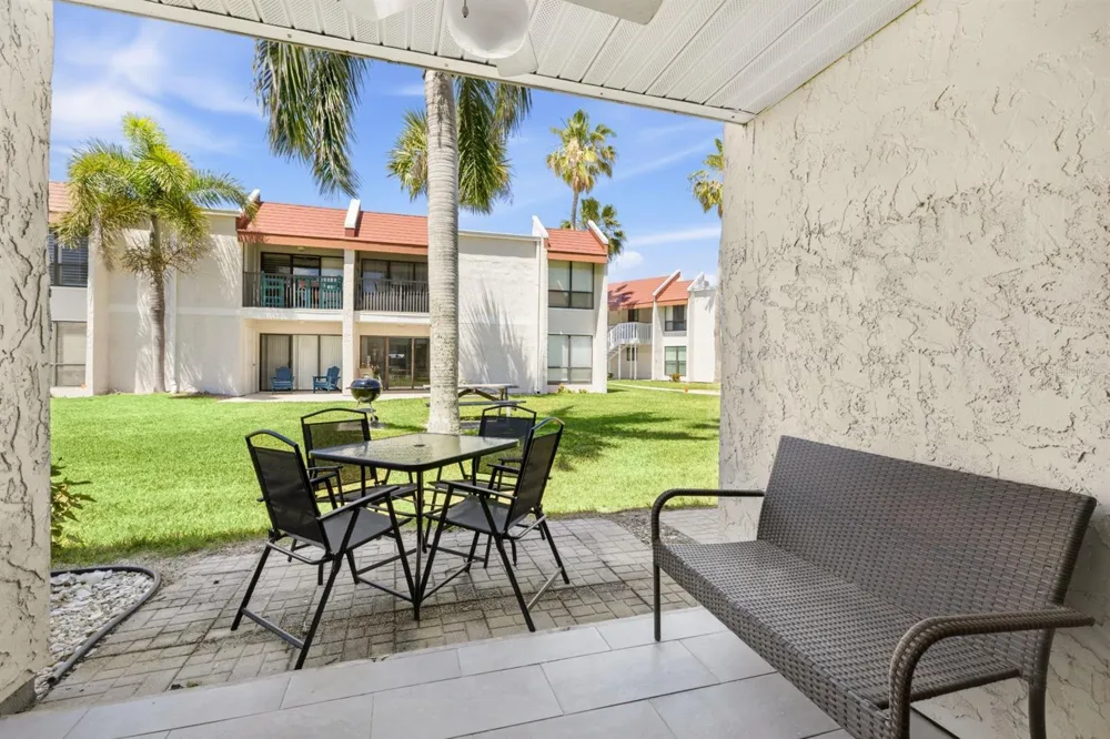1801 GULF DRIVE #184 Bradenton Beach, FL 34217
