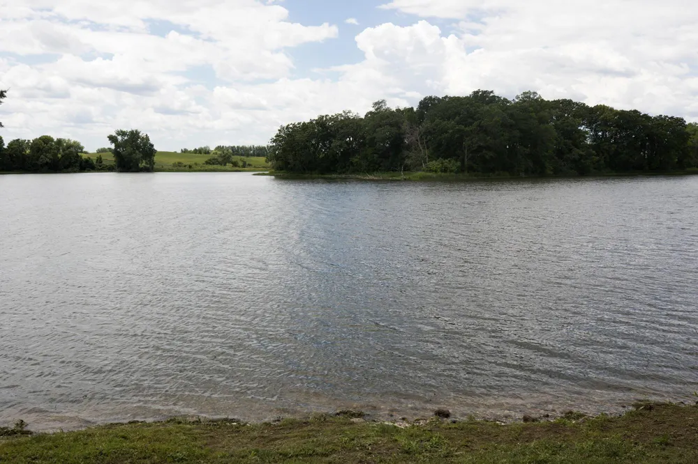 9077 82nd Avenue NE Spicer, MN 56288