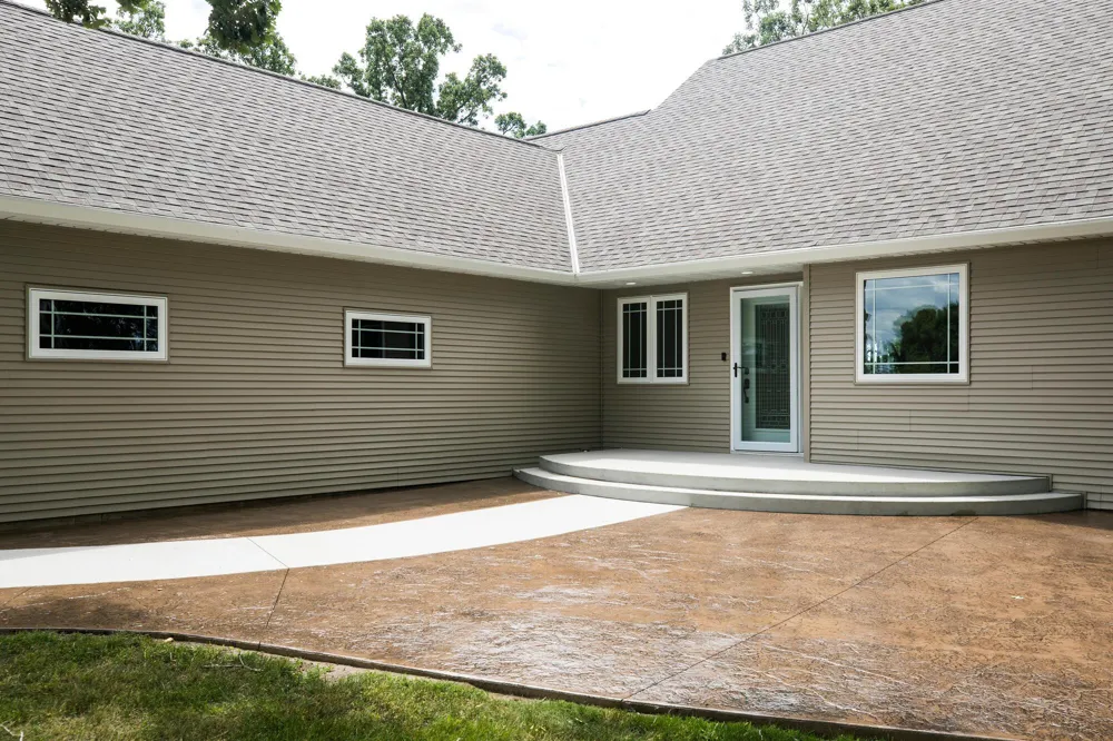 9077 82nd Avenue NE Spicer, MN 56288