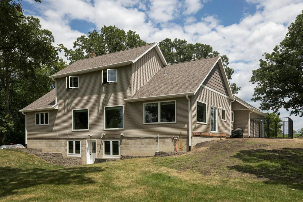 9077 82nd Avenue NE Spicer, MN 56288