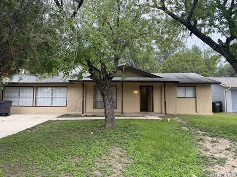 9527 BEAR CREEK DR