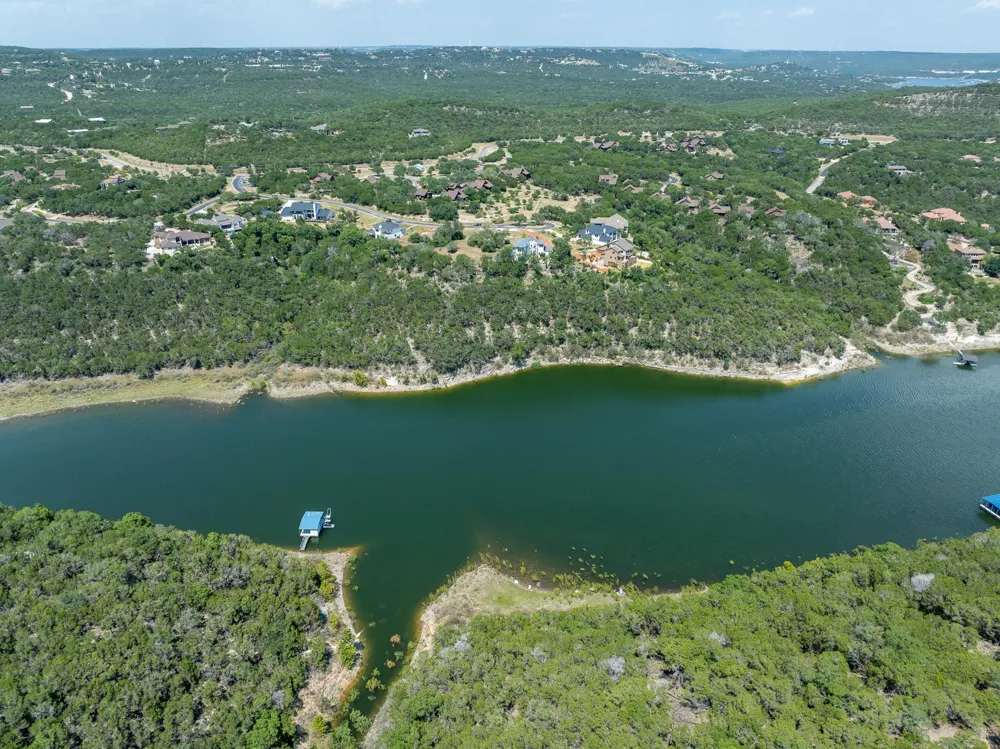 7220 Getaway Drive Jonestown, TX 78645