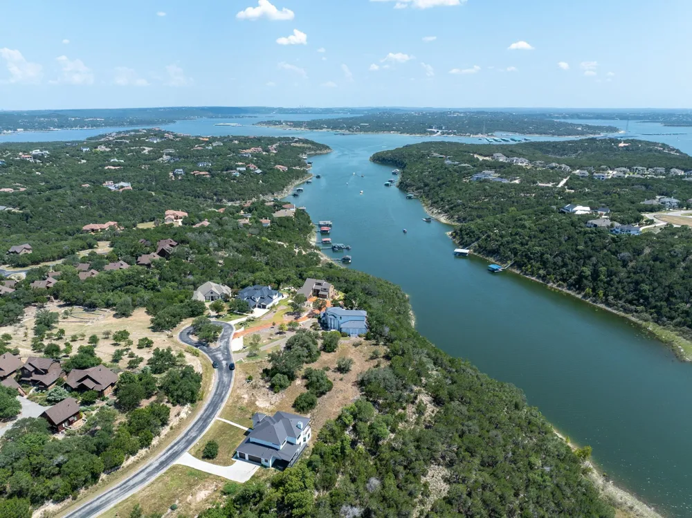 7220 Getaway Drive Jonestown, TX 78645