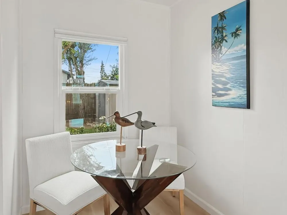 4630 Jewel Street Capitola, CA 95010