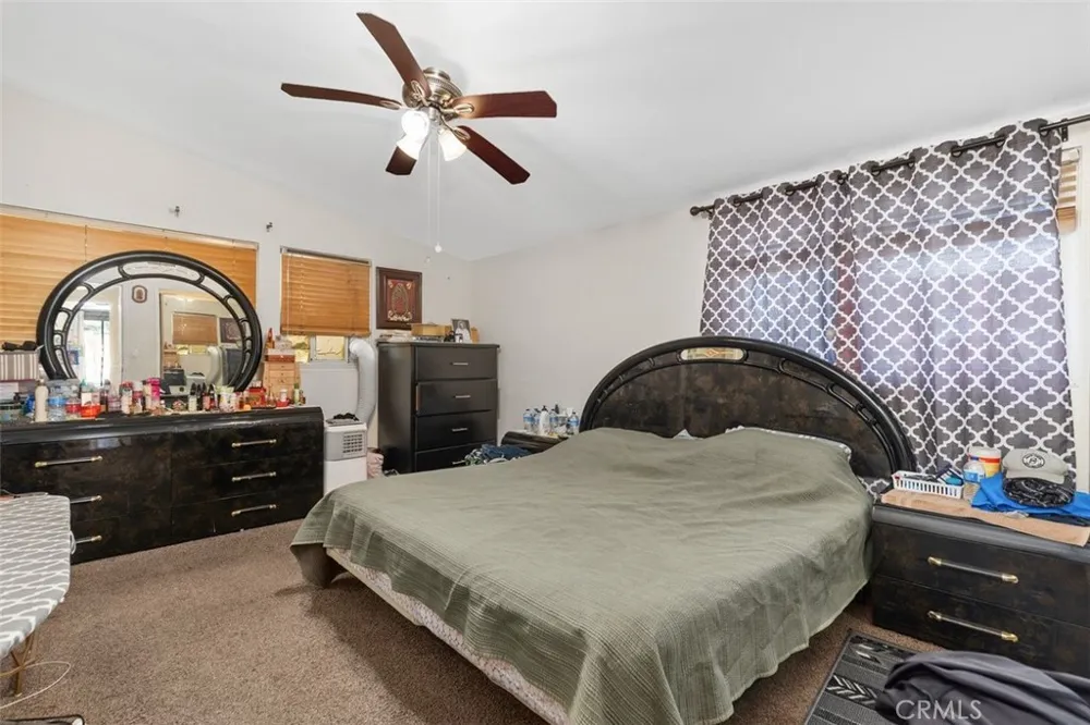 2113 W Niobe Anaheim, CA 92804