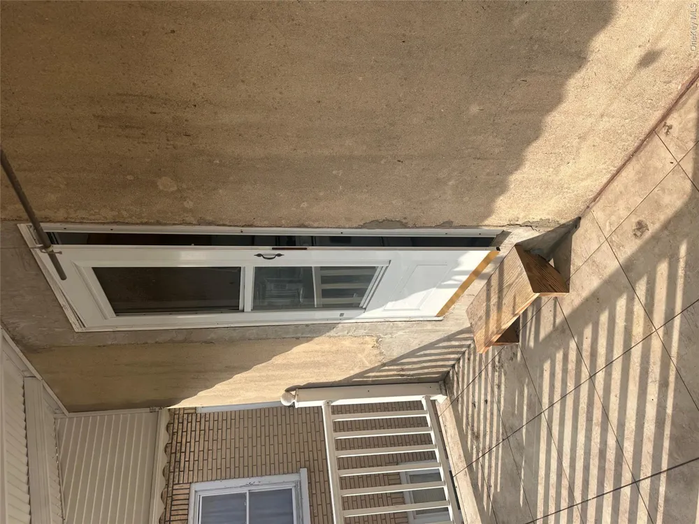 421 S 10th Avenue Mount Vernon, NY 10550