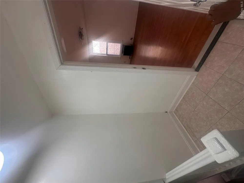 421 S 10th Avenue Mount Vernon, NY 10550