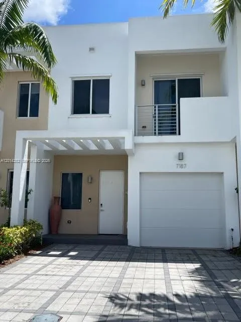 7187 NW 103 PATH #7187