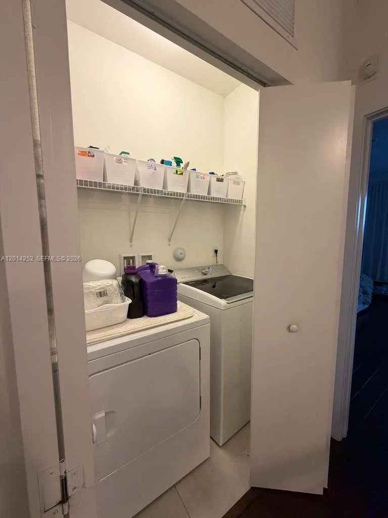7187 NW 103 PATH #7187 Miami, FL 33178
