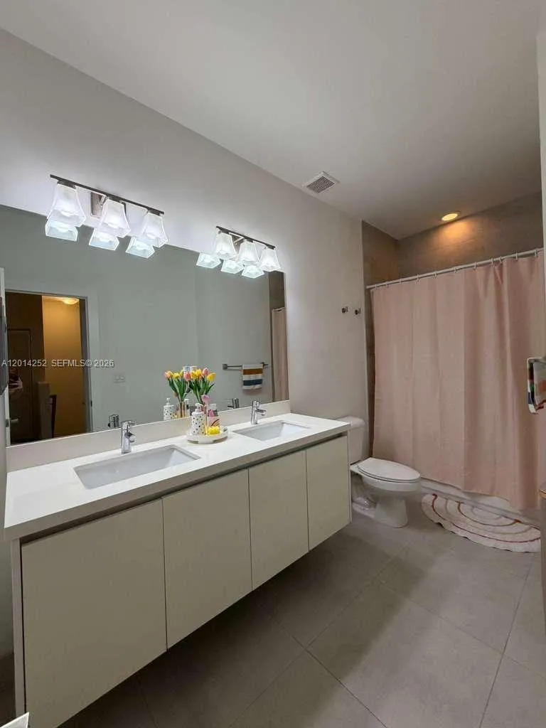 7187 NW 103 PATH #7187 Miami, FL 33178