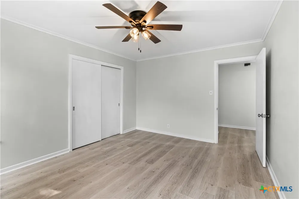 1412 E Leon Street Gatesville, TX 76528