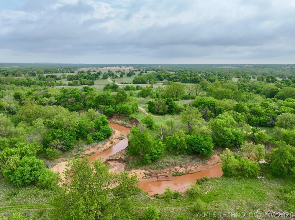 22099 E County Road 1710 Road Elmore City, OK 73433