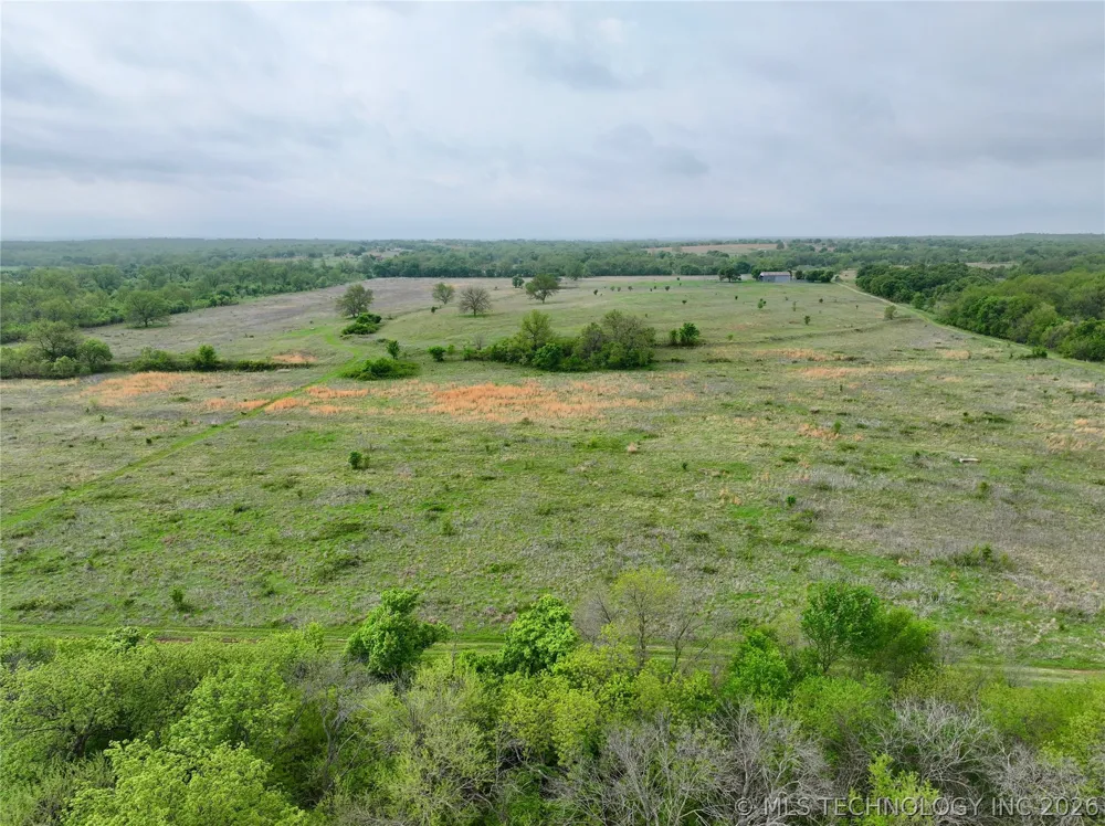 22099 E County Road 1710 Road Elmore City, OK 73433