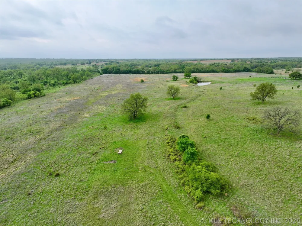 22099 E County Road 1710 Road Elmore City, OK 73433