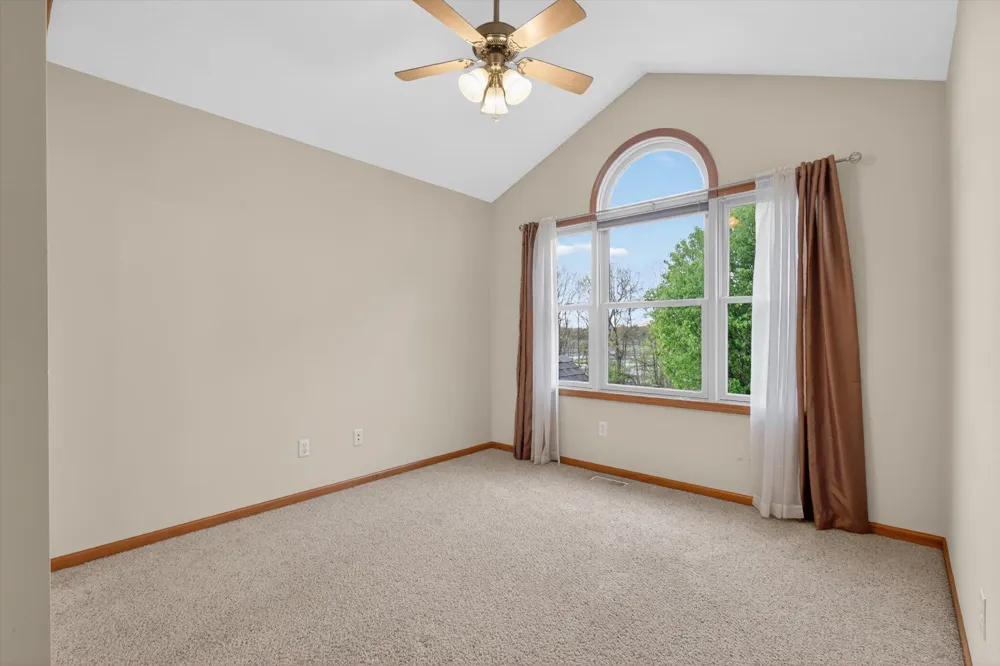 2112 Scenic Hills Drive Leoni Township, MI 49201