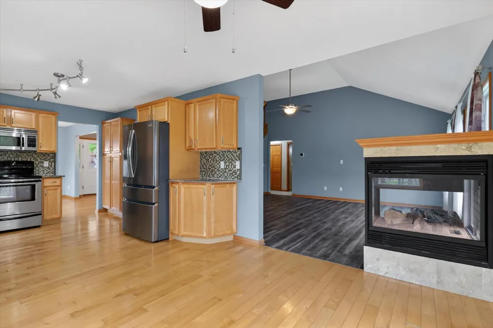 2112 Scenic Hills Drive Leoni Township, MI 49201