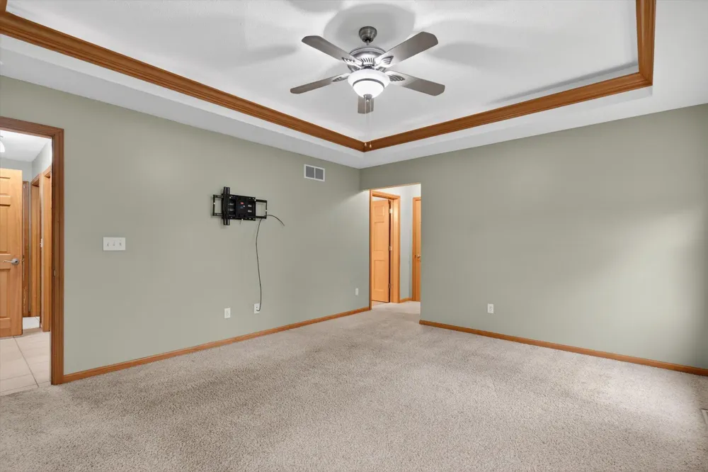 2112 Scenic Hills Drive Leoni Township, MI 49201