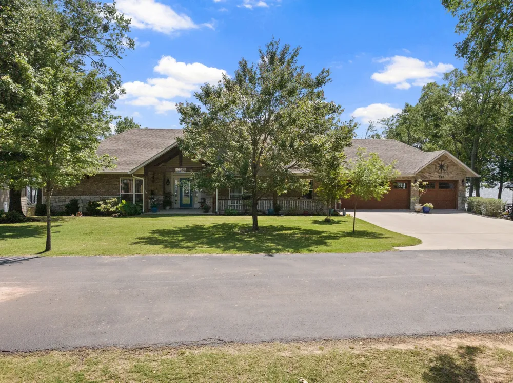398 Private Road 2939 Pittsburg, TX 75686