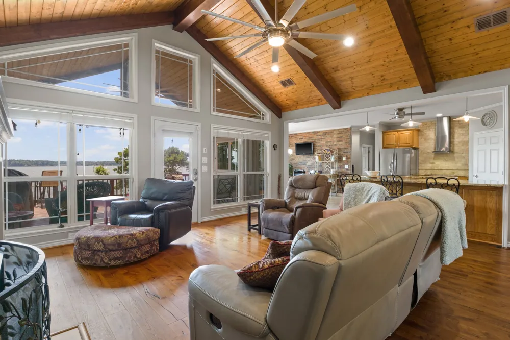 398 Private Road 2939 Pittsburg, TX 75686