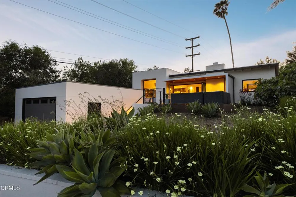 11 Romaine Drive Santa Barbara, CA 93105