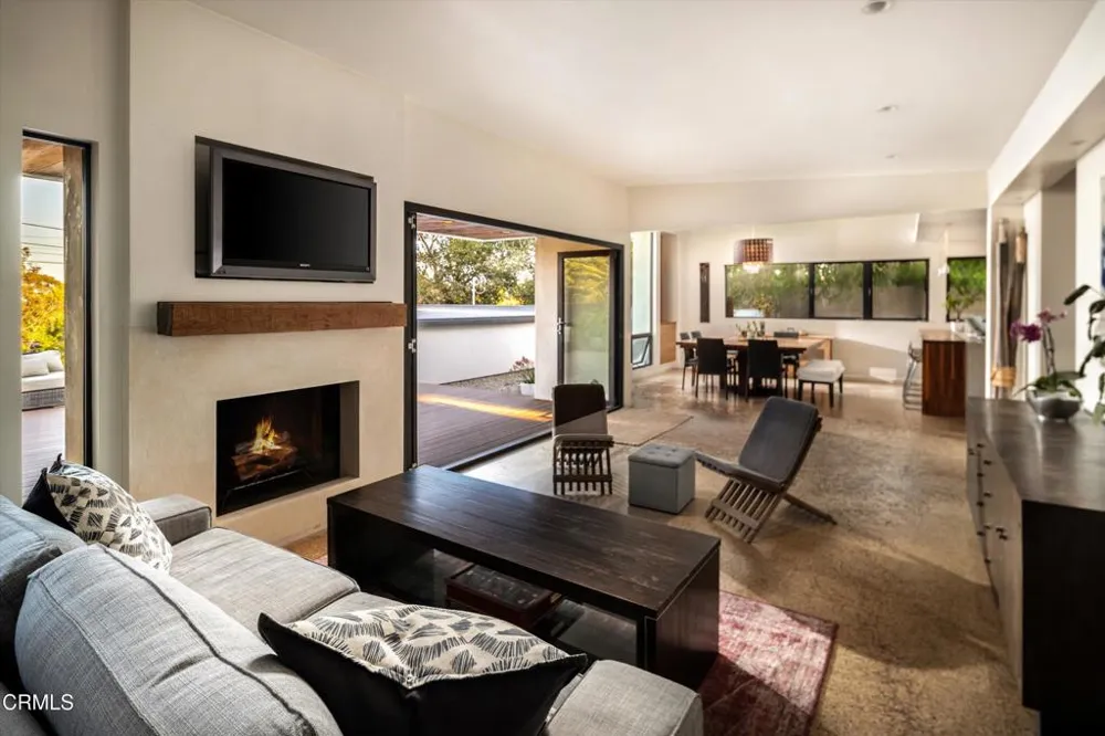 11 Romaine Drive Santa Barbara, CA 93105