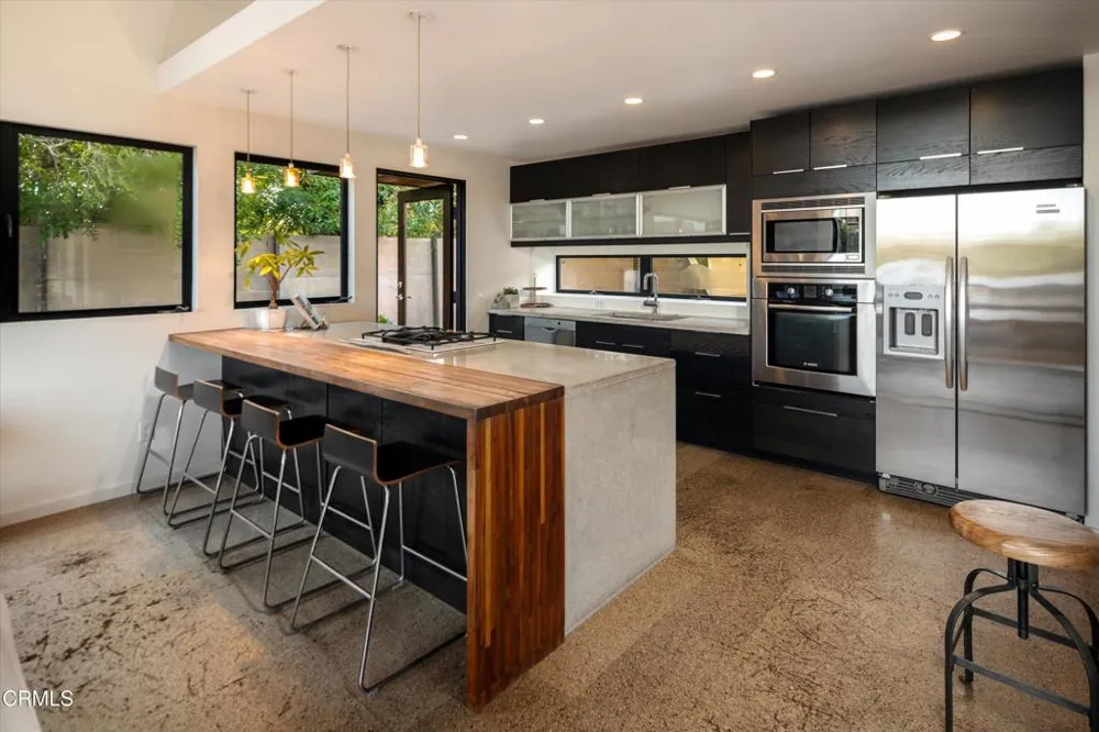 11 Romaine Drive Santa Barbara, CA 93105