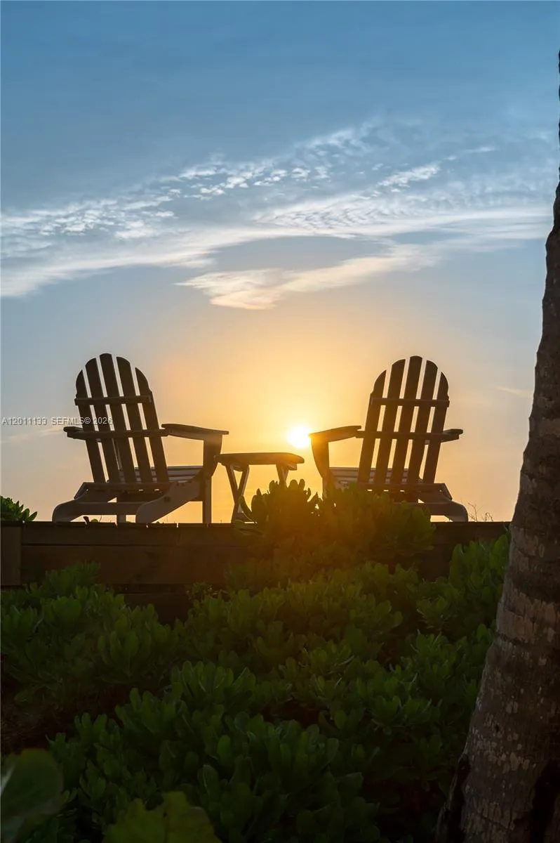 55 Beach Rd Jupiter Island, FL 33455