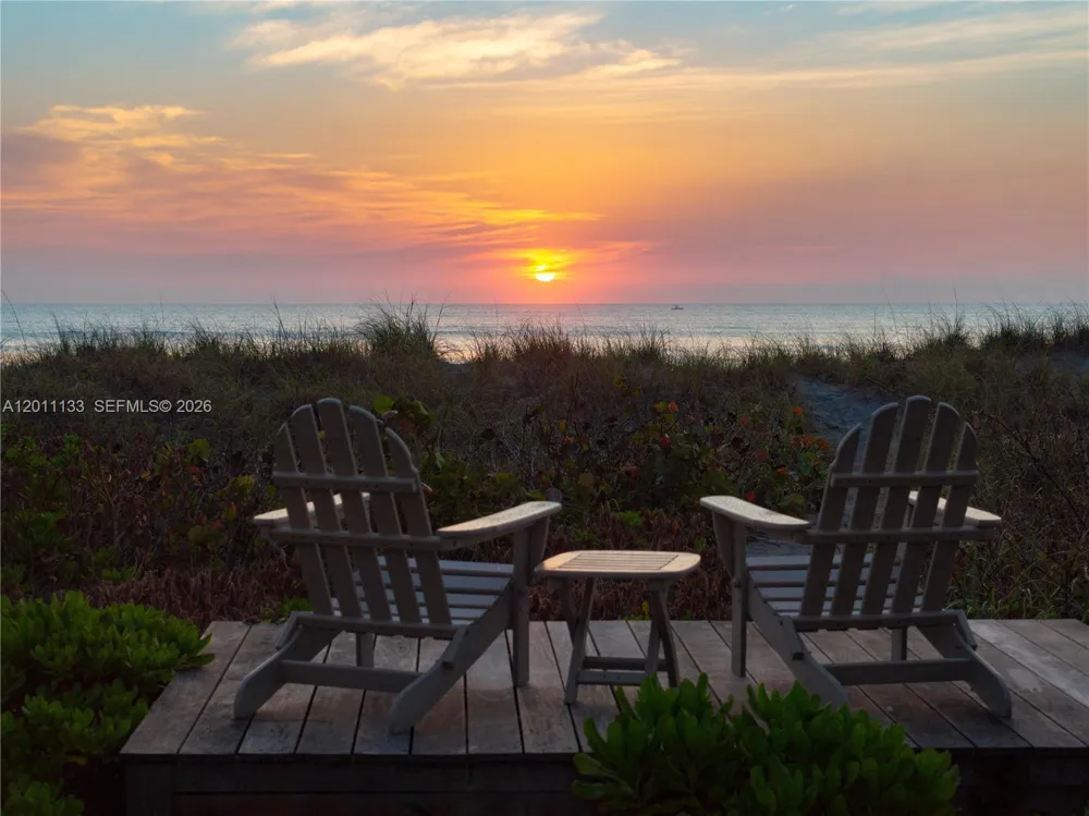 55 Beach Rd Jupiter Island, FL 33455