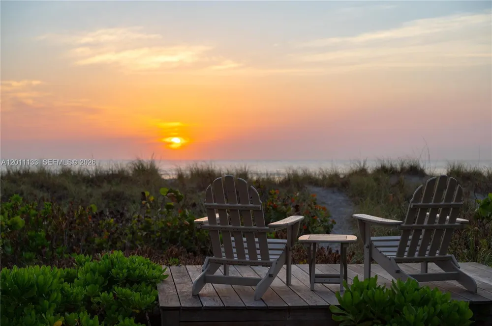 55 Beach Rd Jupiter Island, FL 33455
