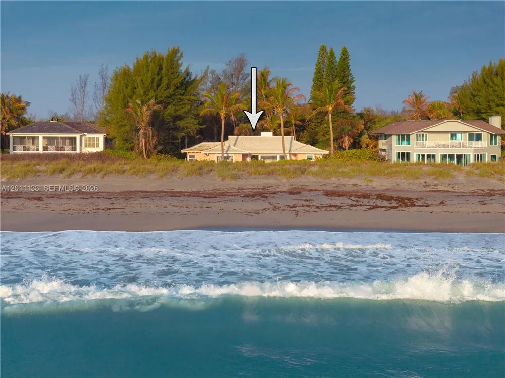 55 Beach Rd Jupiter Island, FL 33455