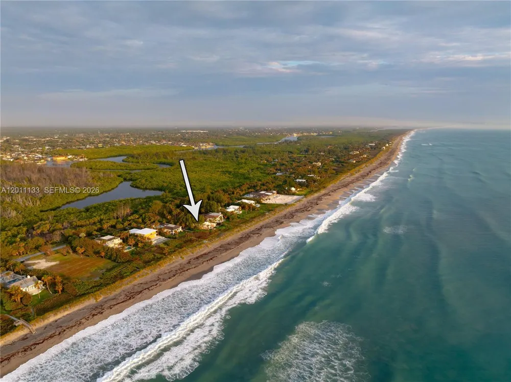 55 Beach Rd Jupiter Island, FL 33455