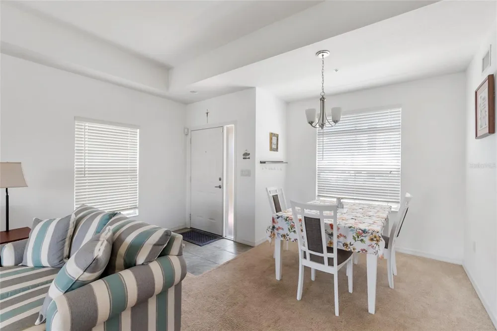 7343 FOUNTAIN PALM CIRCLE #na Bradenton, FL 34203