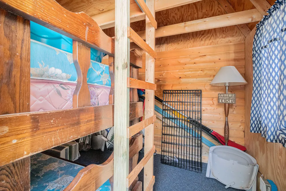 8663 Little Paw Paw Avenue Watervliet Township, MI 49098
